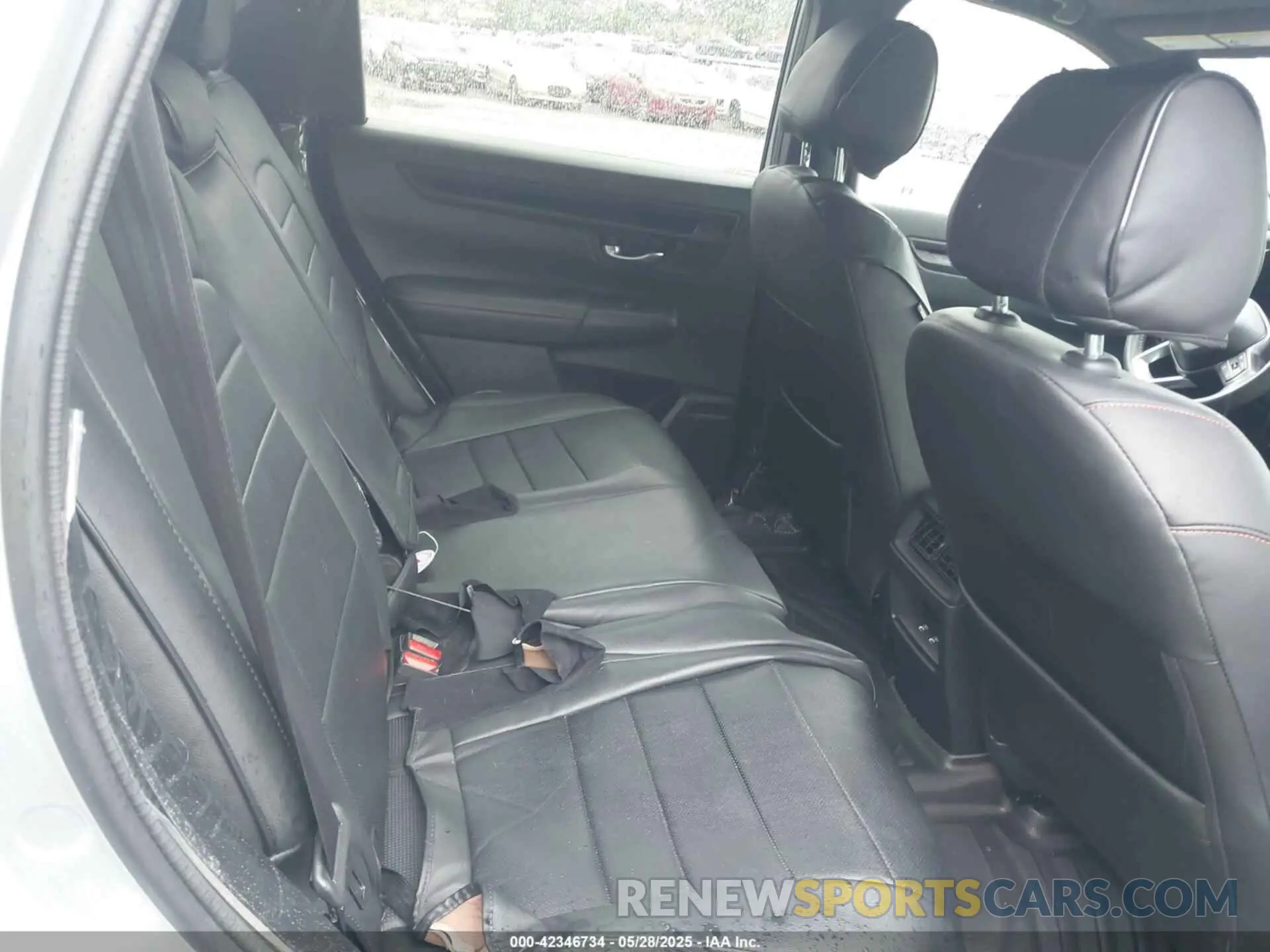 8 Photograph of a damaged car 2HKRS6H85SH806789 HONDA CR-V HYBRID 2025