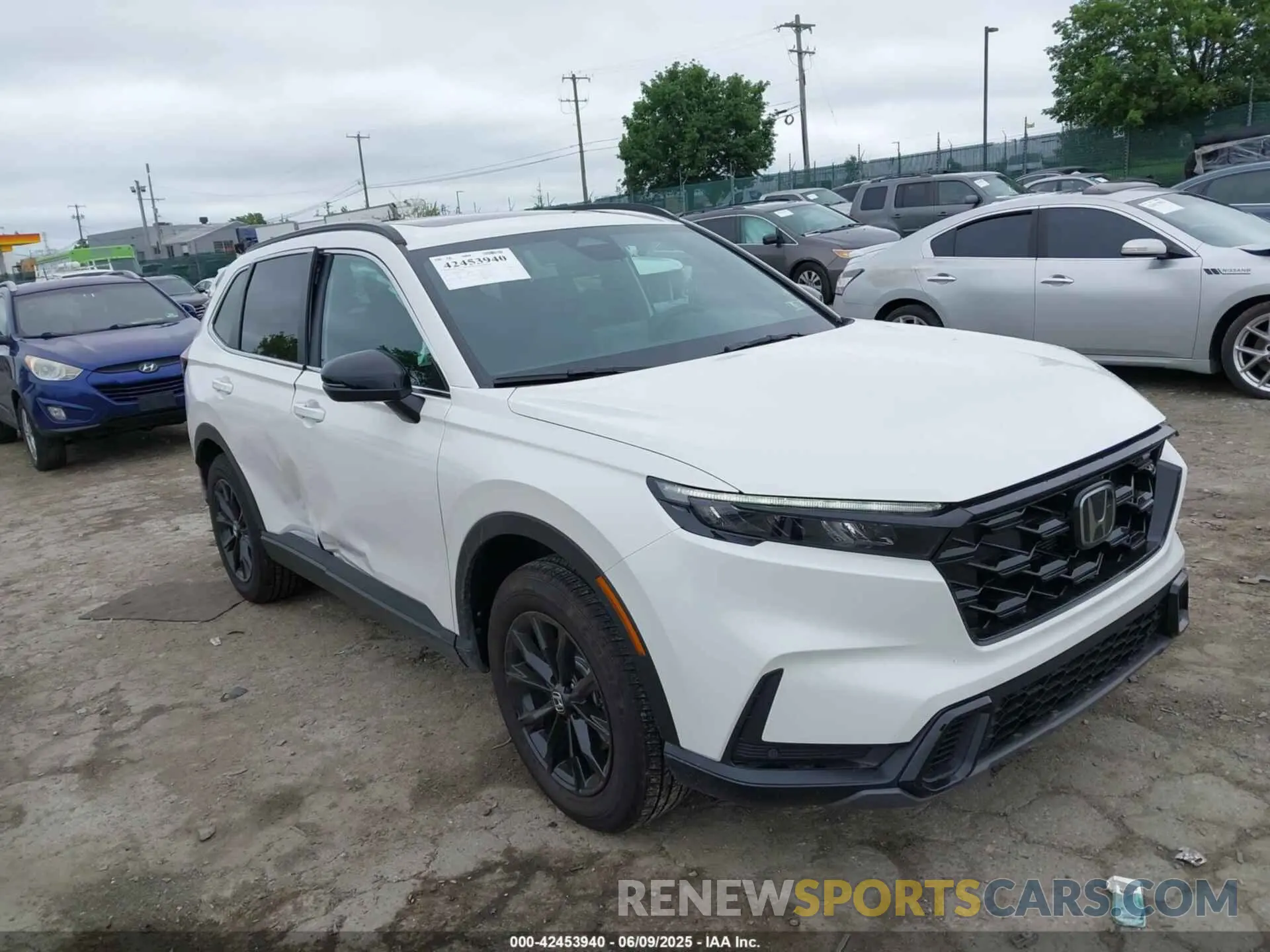 1 Photograph of a damaged car 2HKRS6H89SH815902 HONDA CR-V HYBRID 2025
