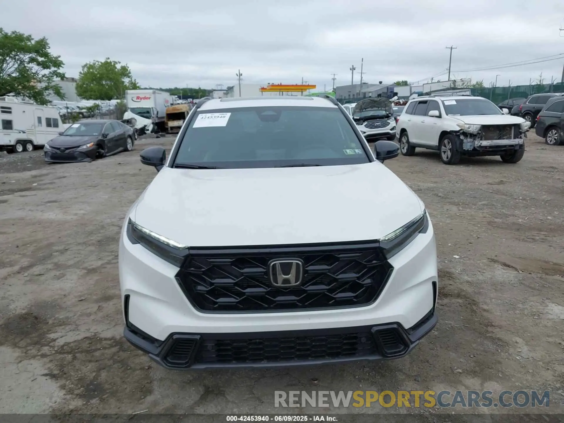 12 Photograph of a damaged car 2HKRS6H89SH815902 HONDA CR-V HYBRID 2025