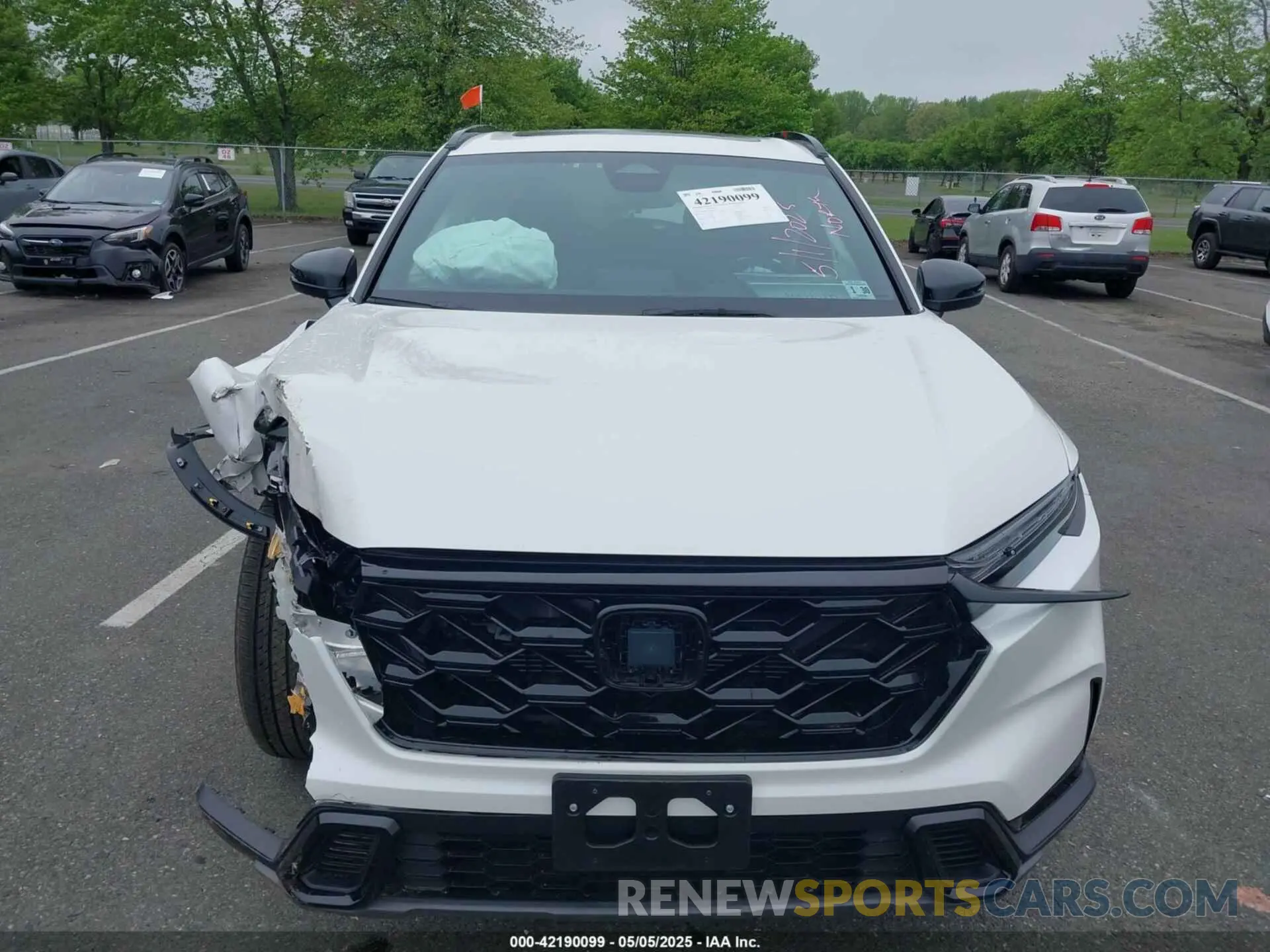 11 Photograph of a damaged car 5J6RS6H59SL014933 HONDA CR-V HYBRID 2025