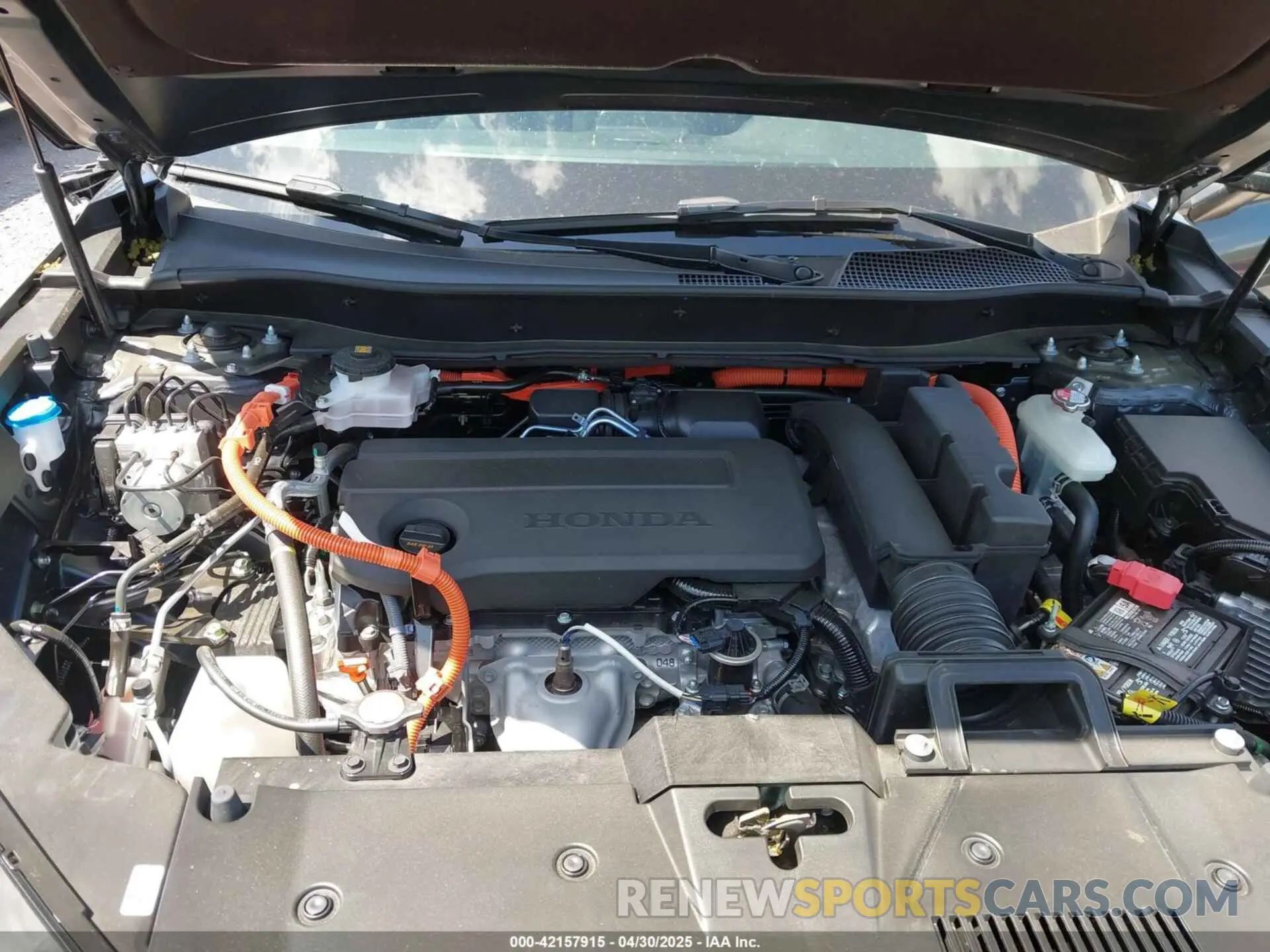 10 Photograph of a damaged car 5J6RS6H83SL013562 HONDA CR-V HYBRID 2025