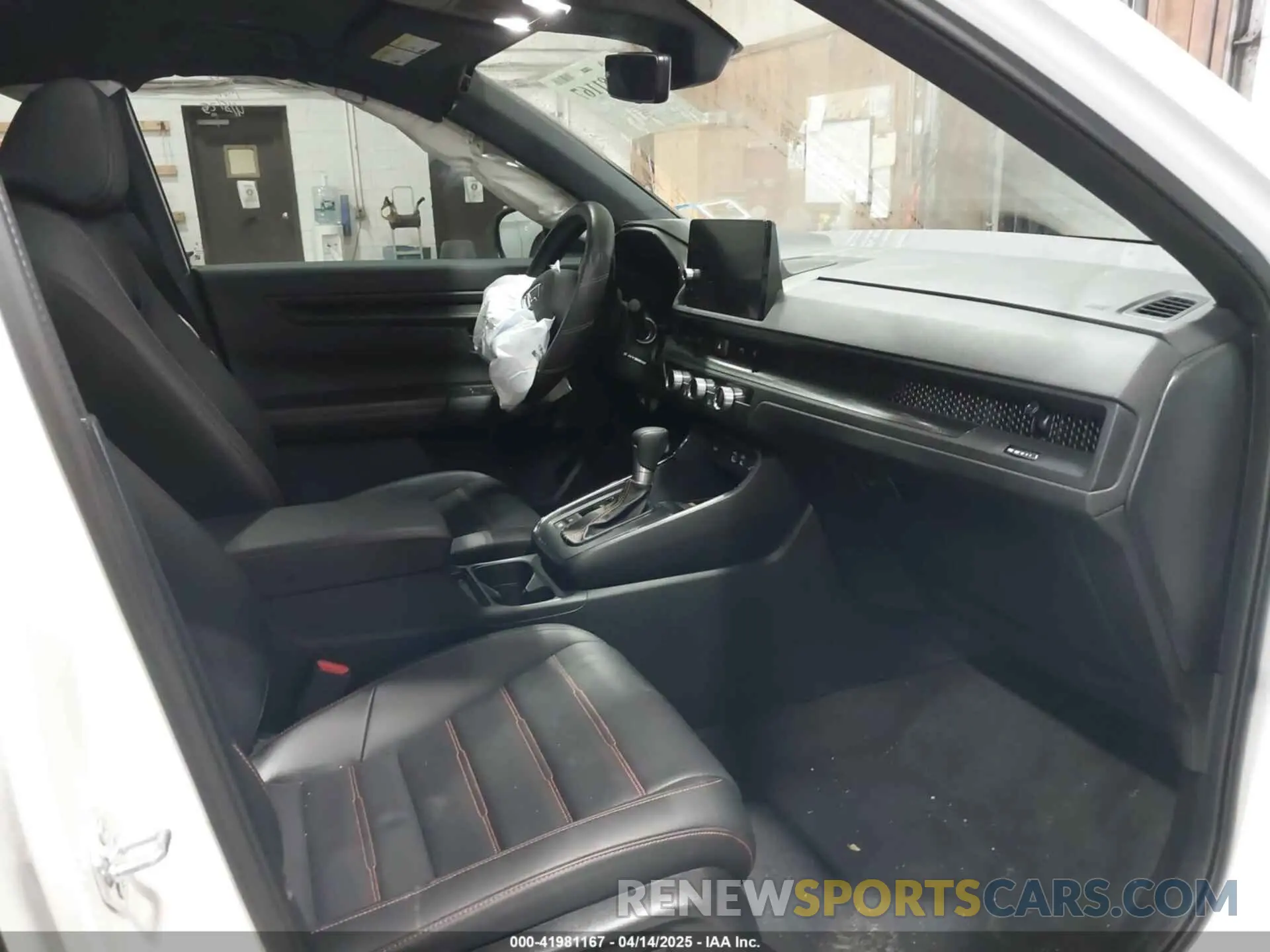 5 Фотография поврежденного автомобиля 5J6RS6H83SL015229 HONDA CR-V HYBRID 2025