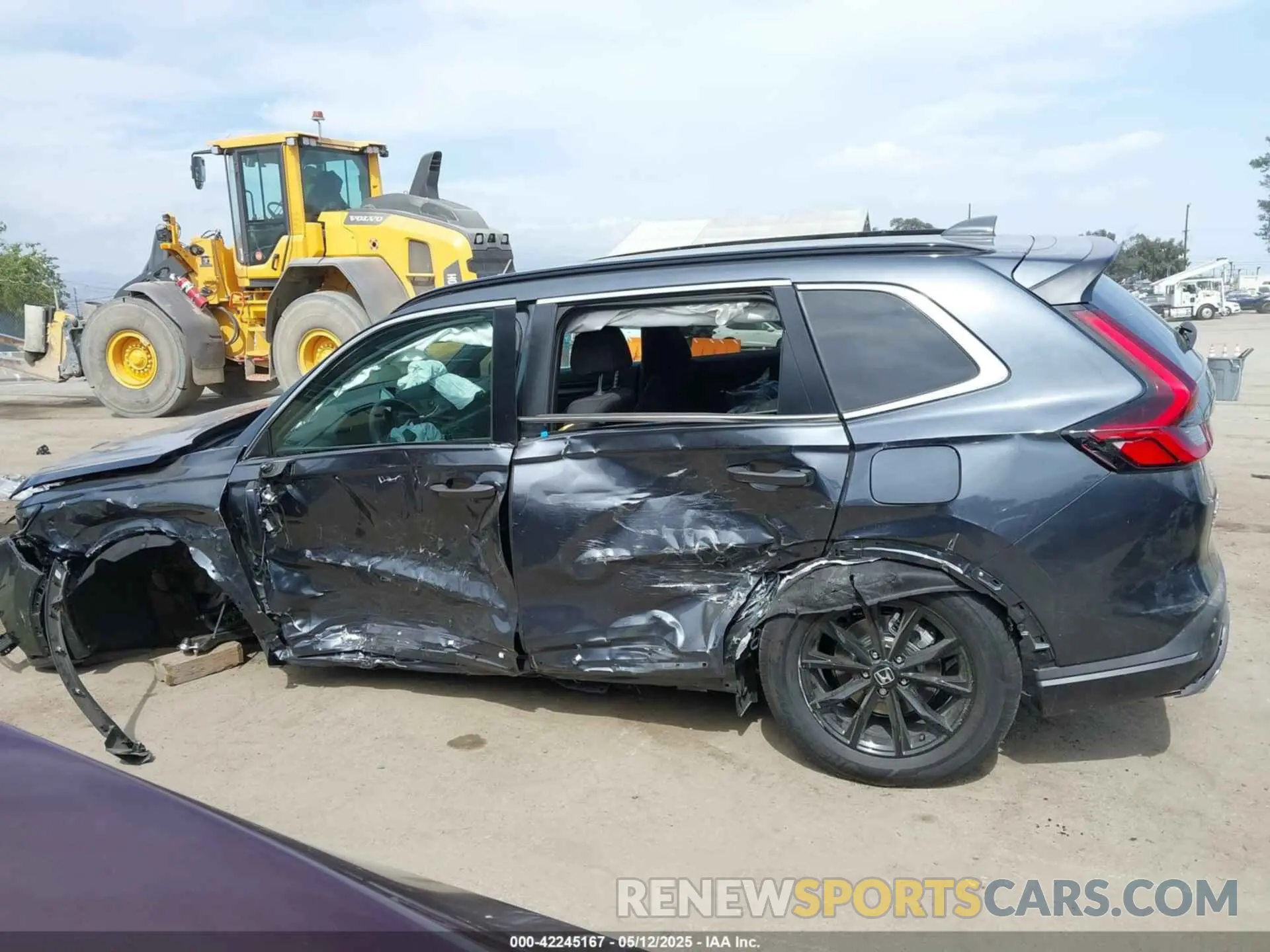 14 Photograph of a damaged car 7FARS5H5XSE037614 HONDA CR-V HYBRID 2025