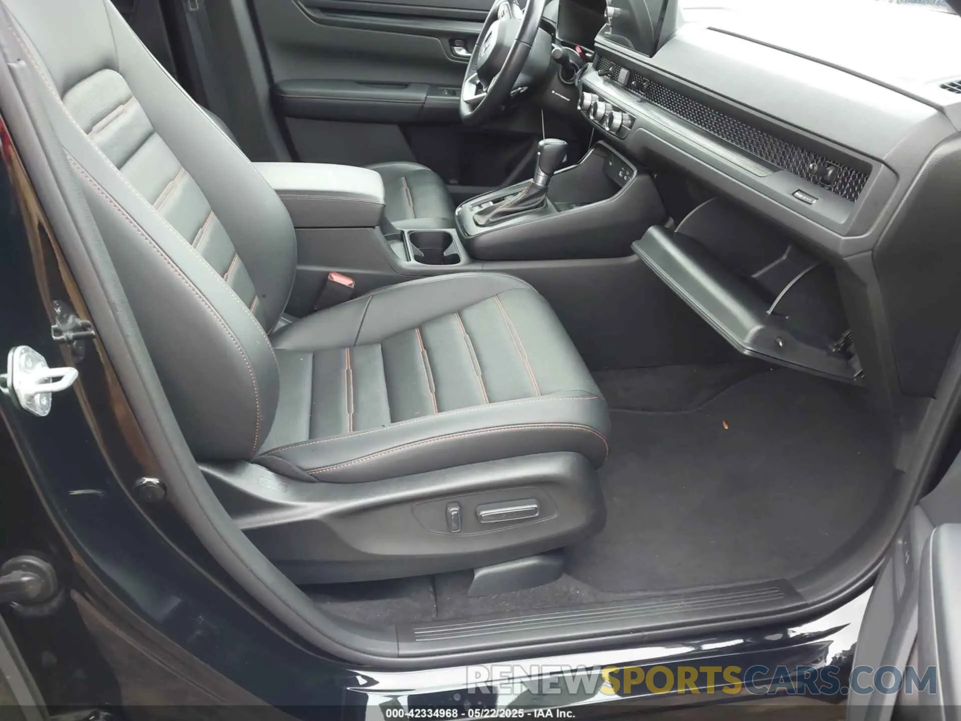 5 Фотография поврежденного автомобиля 7FARS5H85SE000061 HONDA CR-V HYBRID 2025