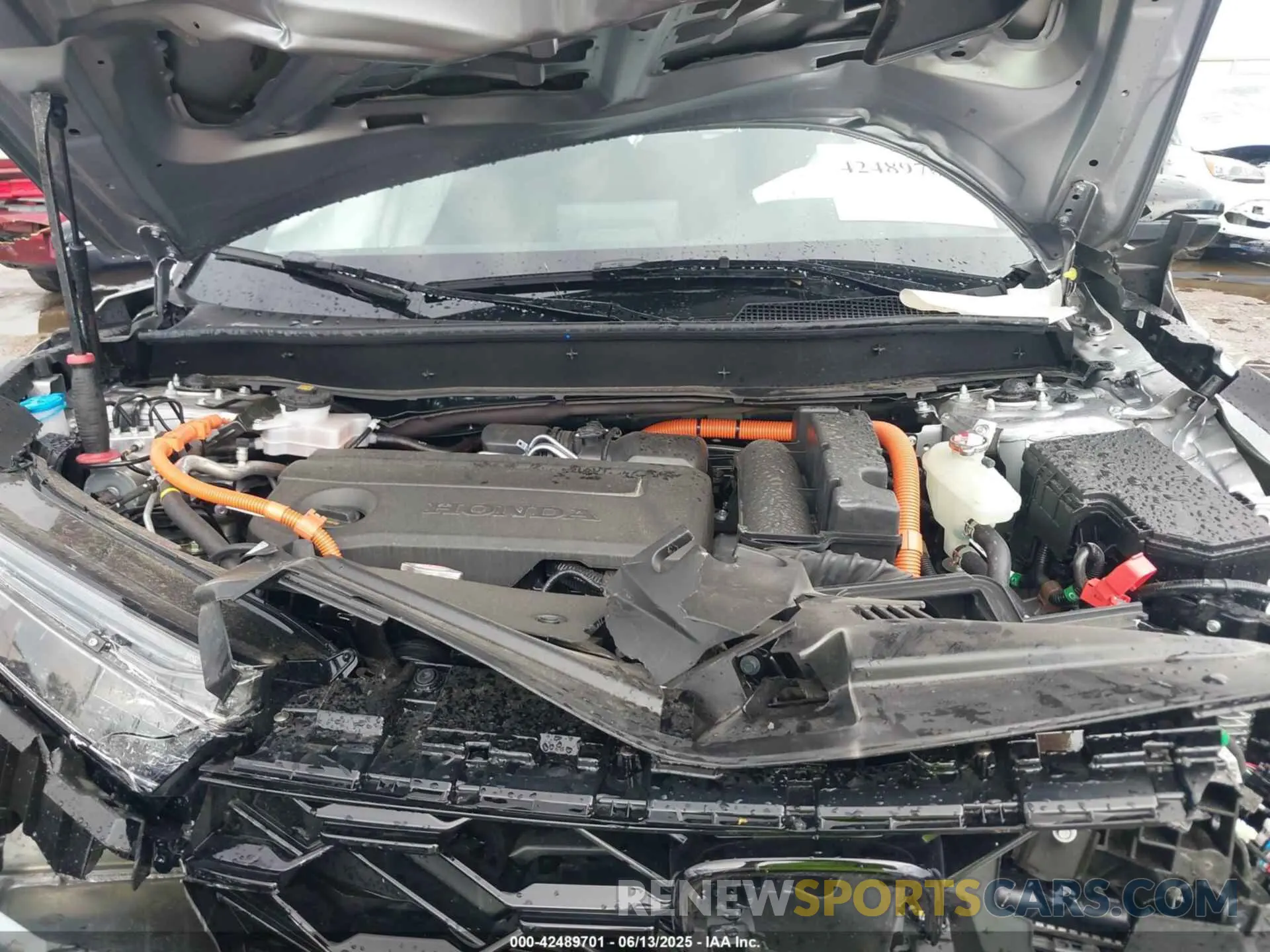 10 Photograph of a damaged car 7FARS6H54SE076513 HONDA CR-V HYBRID 2025