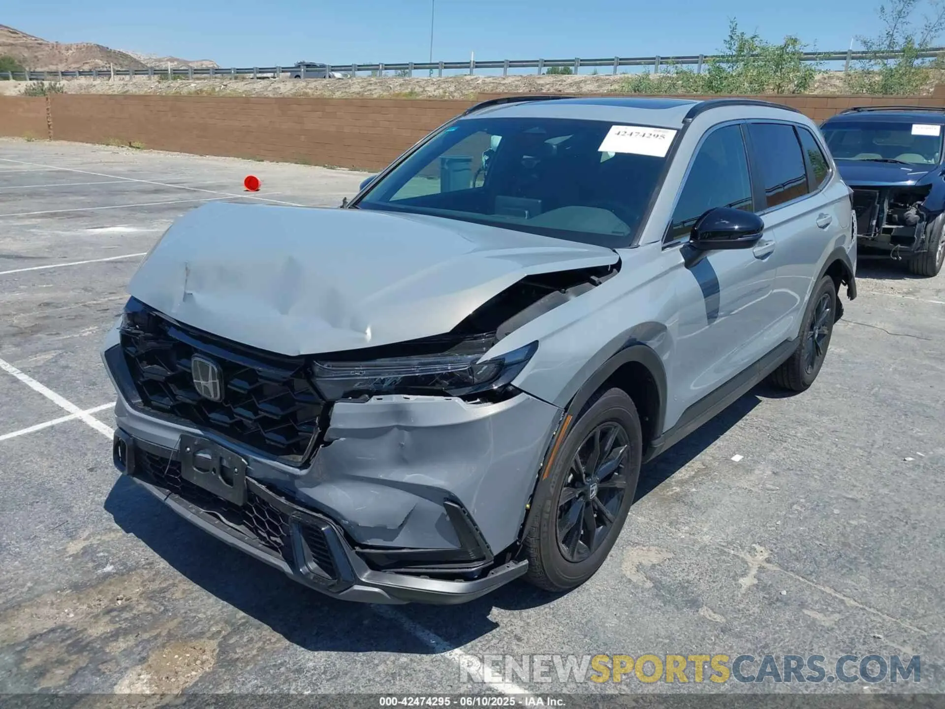 2 Photograph of a damaged car 7FARS6H59SE063756 HONDA CR-V HYBRID 2025