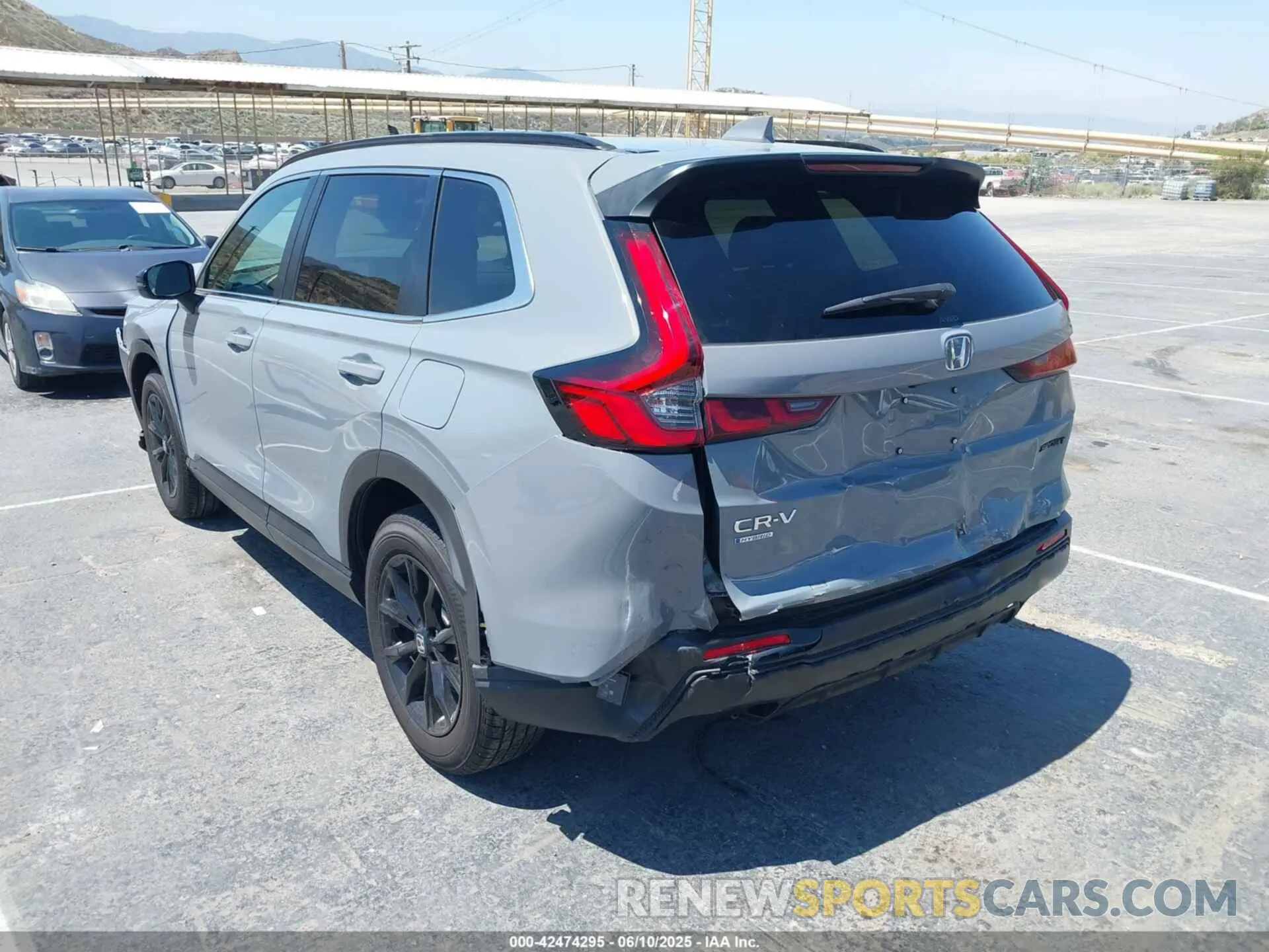 3 Photograph of a damaged car 7FARS6H59SE063756 HONDA CR-V HYBRID 2025