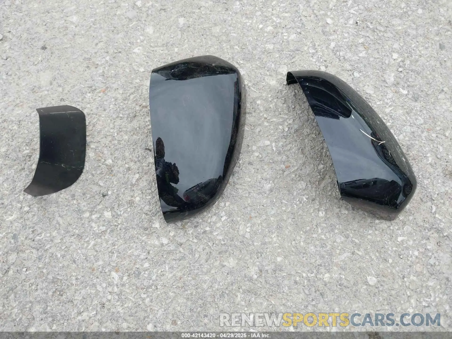 12 Photograph of a damaged car 7FARS6H81SE084773 HONDA CR-V HYBRID 2025