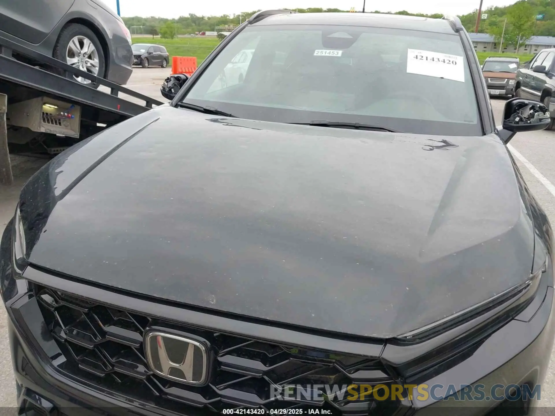 6 Photograph of a damaged car 7FARS6H81SE084773 HONDA CR-V HYBRID 2025