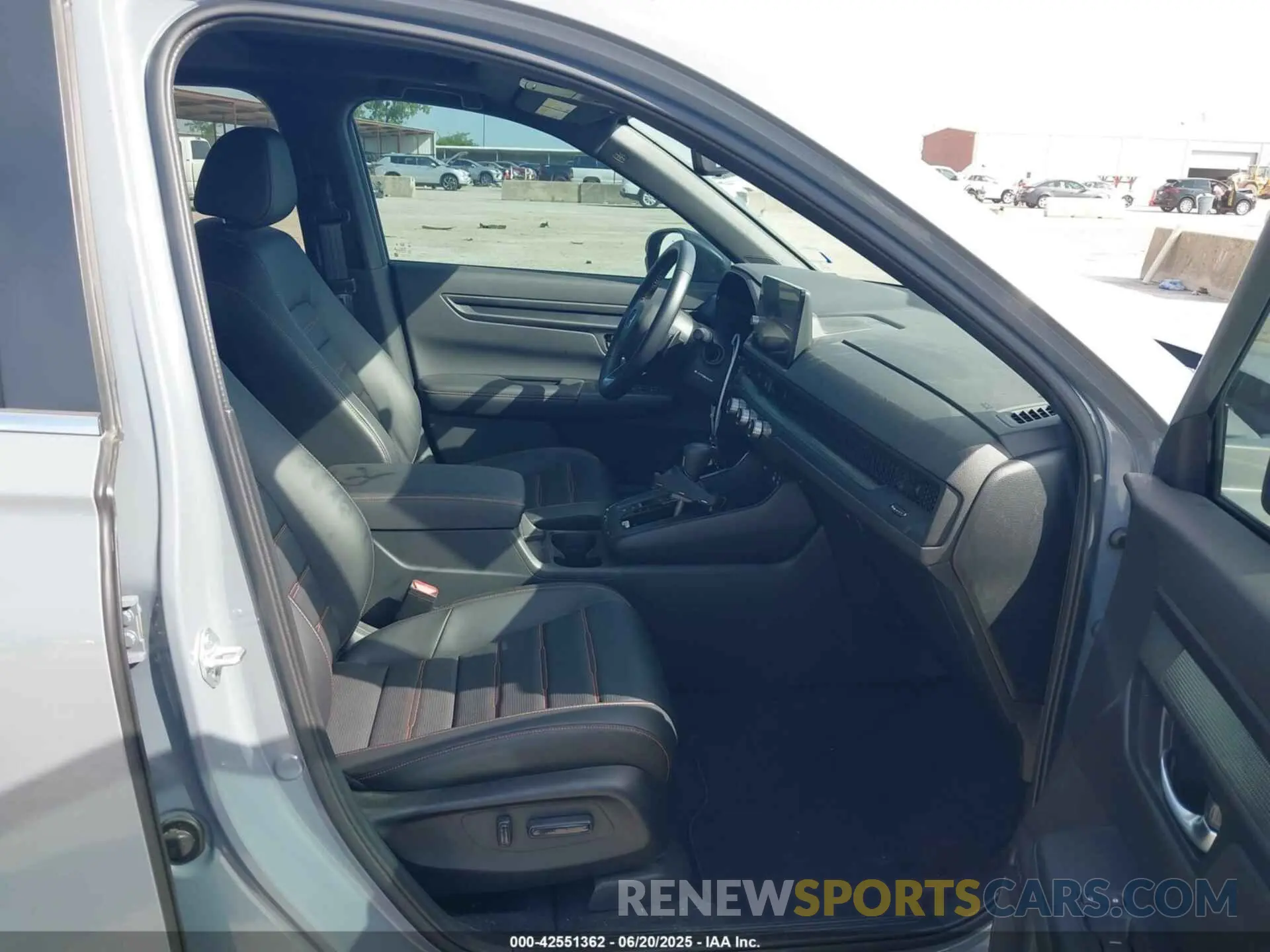 5 Фотография поврежденного автомобиля 7FARS6H84SE026592 HONDA CR-V HYBRID 2025