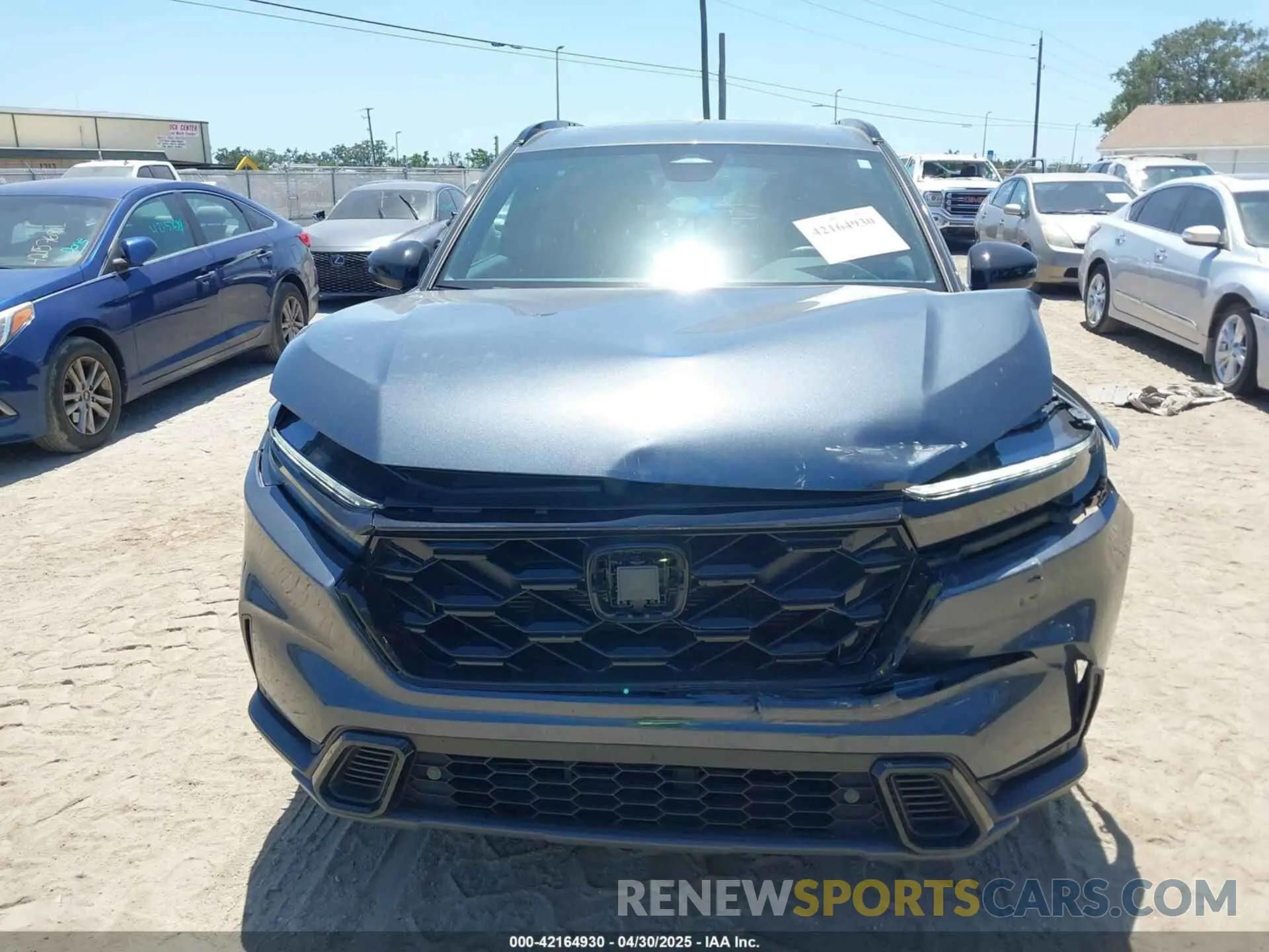 12 Photograph of a damaged car 7FARS6H85SE028187 HONDA CR-V HYBRID 2025