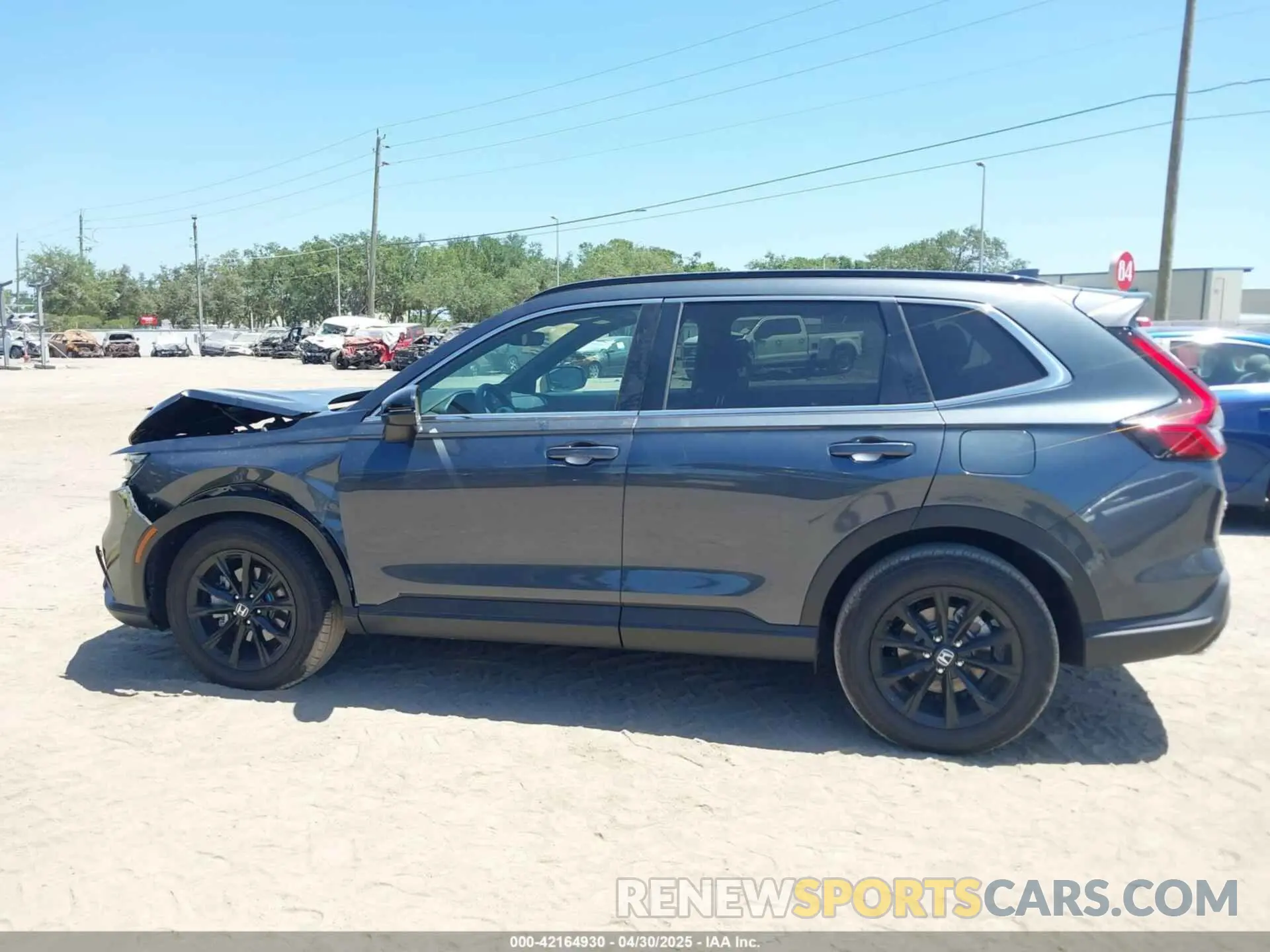 14 Photograph of a damaged car 7FARS6H85SE028187 HONDA CR-V HYBRID 2025