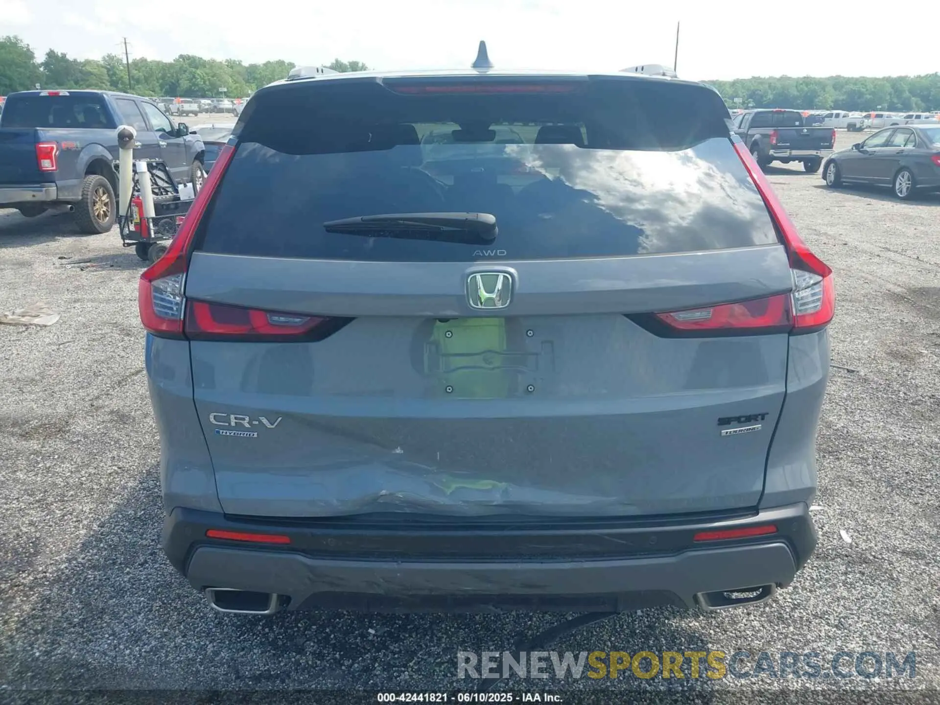 16 Photograph of a damaged car 7FARS6H99SE025933 HONDA CR-V HYBRID 2025