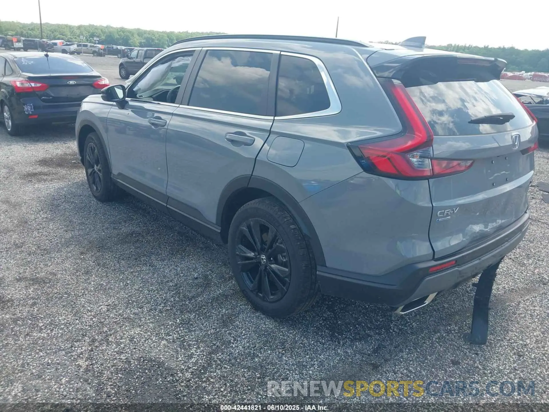 3 Photograph of a damaged car 7FARS6H99SE025933 HONDA CR-V HYBRID 2025