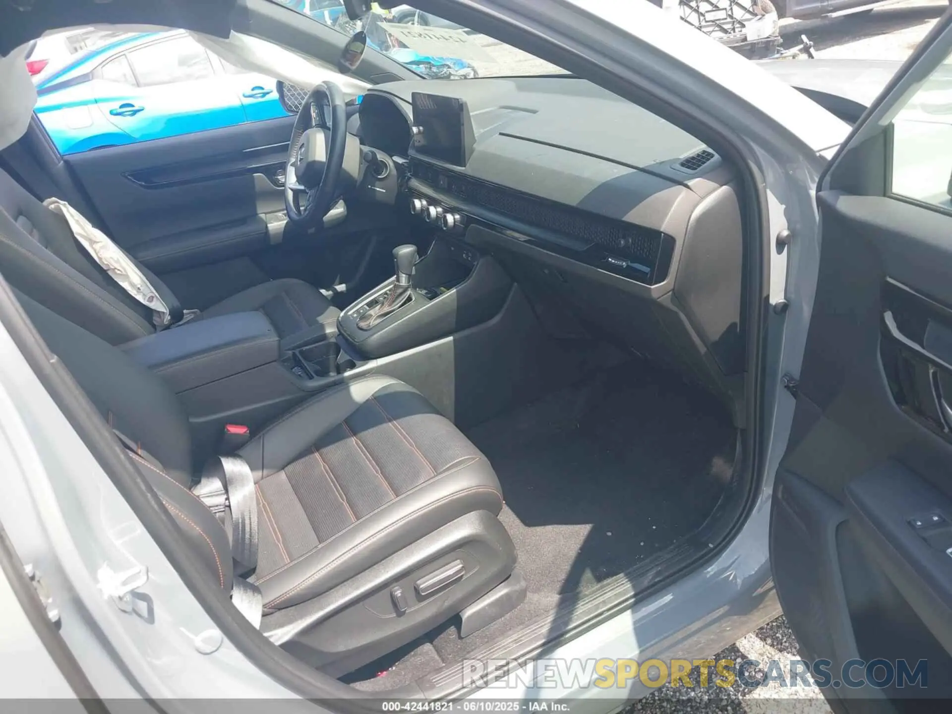 5 Photograph of a damaged car 7FARS6H99SE025933 HONDA CR-V HYBRID 2025