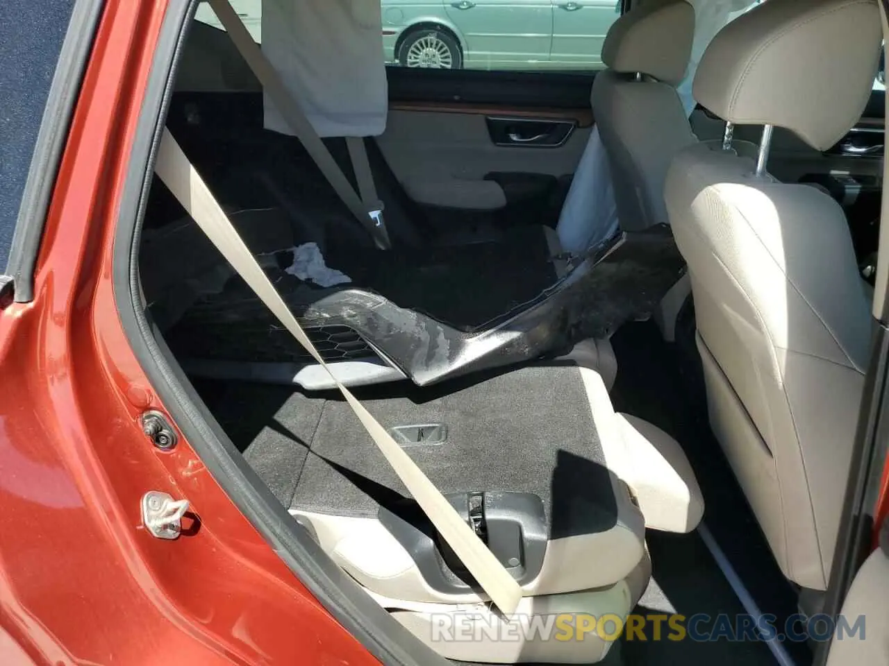 11 Photograph of a damaged car 2HKRW1H58KH505804 HONDA CRV 2019