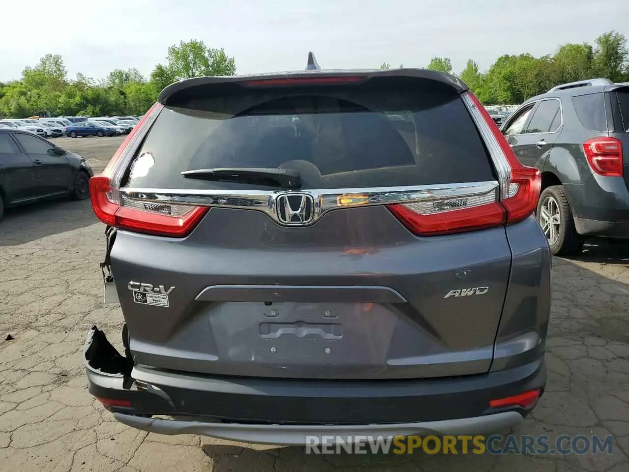 6 Photograph of a damaged car 2HKRW2H52KH609484 HONDA CRV 2019