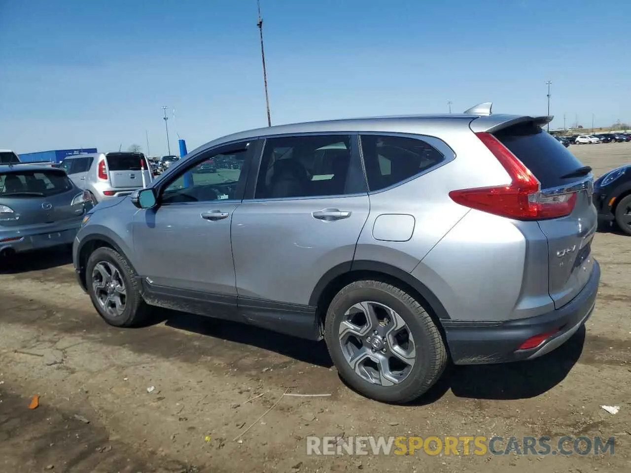 3 Фотография поврежденного автомобиля 2HKRW2H52KH645739 HONDA CRV 2019