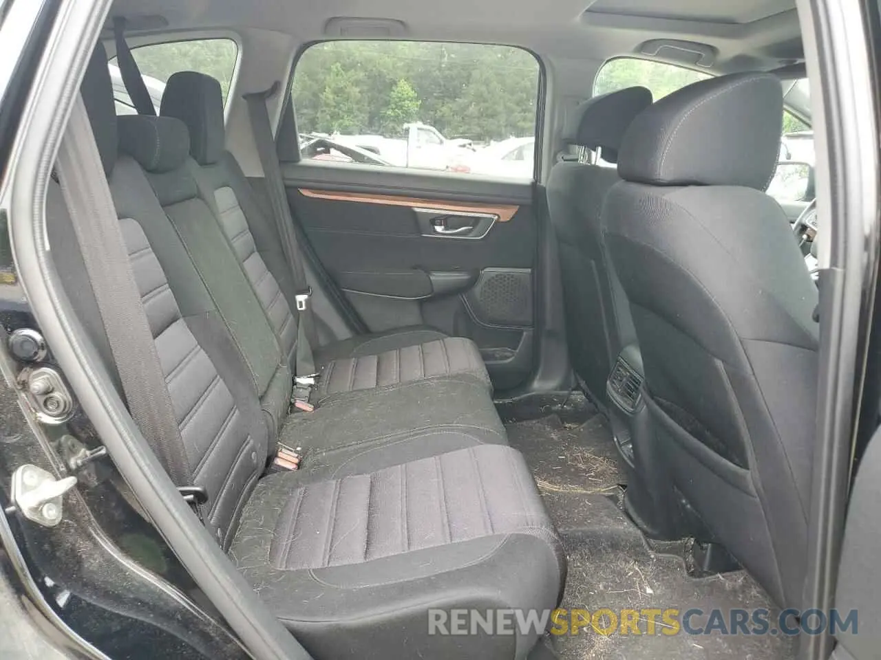 11 Photograph of a damaged car 2HKRW2H56KH607303 HONDA CRV 2019