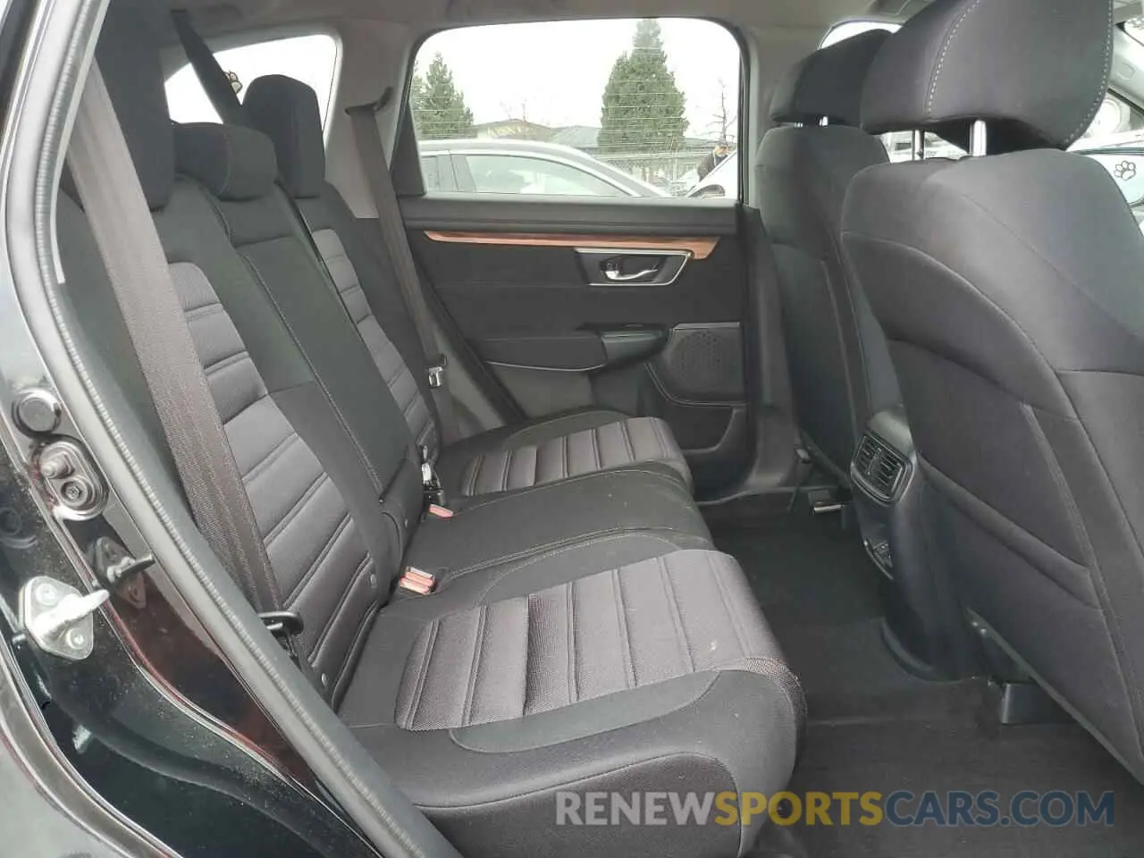 12 Photograph of a damaged car 2HKRW2H56KH617202 HONDA CRV 2019