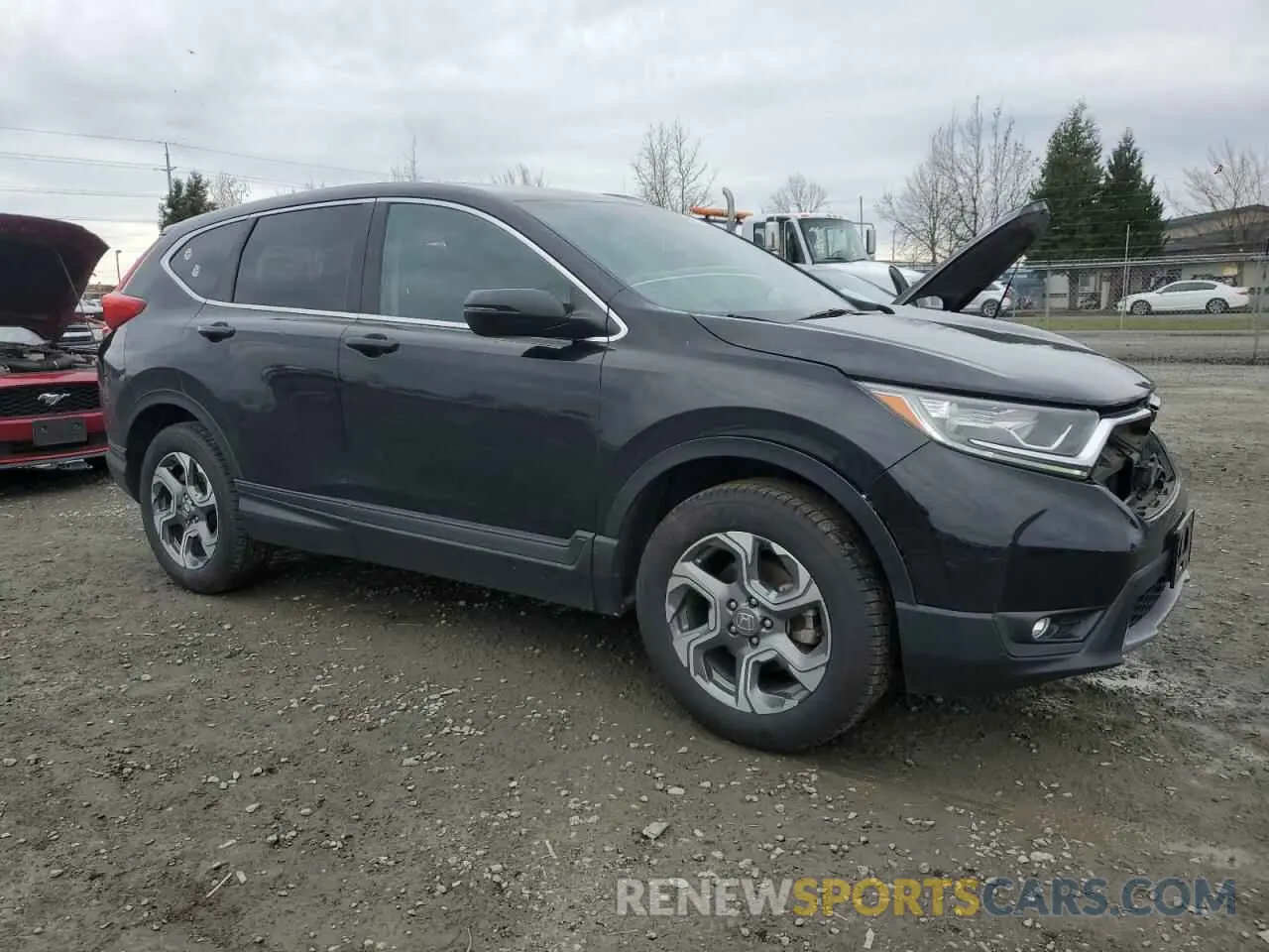 4 Photograph of a damaged car 2HKRW2H56KH617202 HONDA CRV 2019