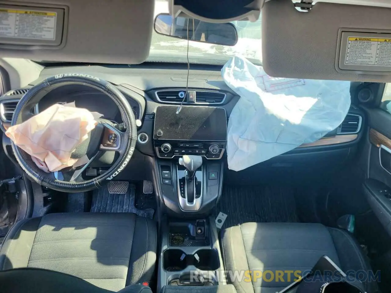 8 Photograph of a damaged car 2HKRW2H58KH114822 HONDA CRV 2019