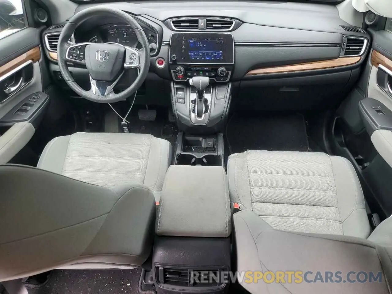 8 Photograph of a damaged car 2HKRW2H58KH636026 HONDA CRV 2019