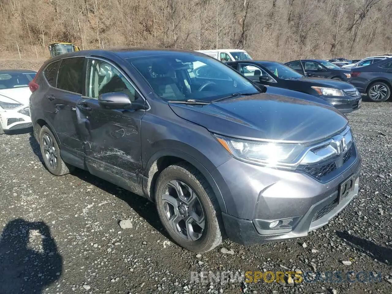 4 Photograph of a damaged car 2HKRW2H59KH626363 HONDA CRV 2019