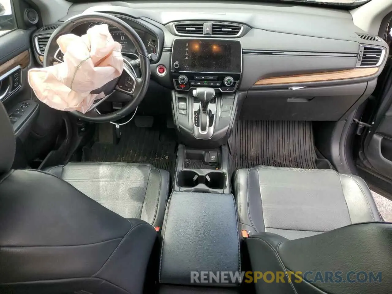 8 Photograph of a damaged car 2HKRW2H80KH658807 HONDA CRV 2019