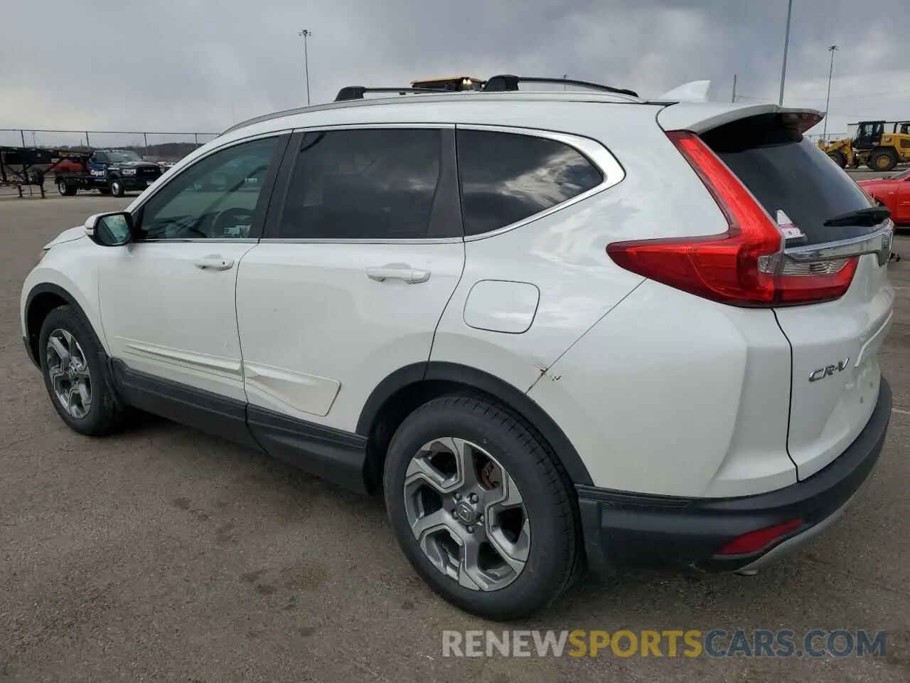 2 Фотография поврежденного автомобиля 2HKRW2H82KH641944 HONDA CRV 2019
