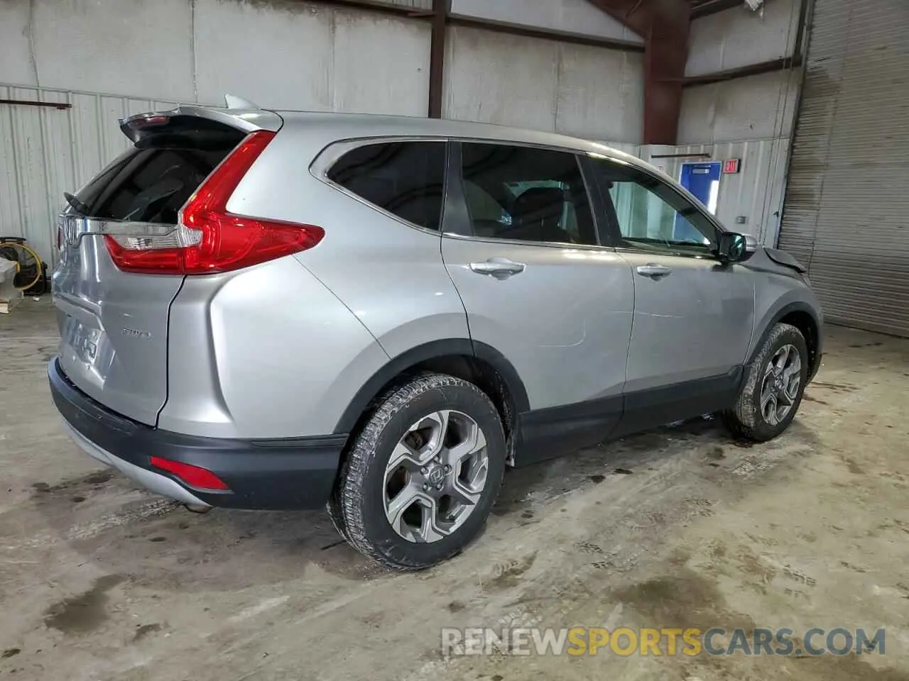 3 Photograph of a damaged car 2HKRW2H88KH614859 HONDA CRV 2019