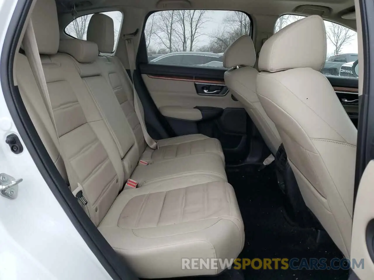 12 Photograph of a damaged car 2HKRW2H88KH654228 HONDA CRV 2019