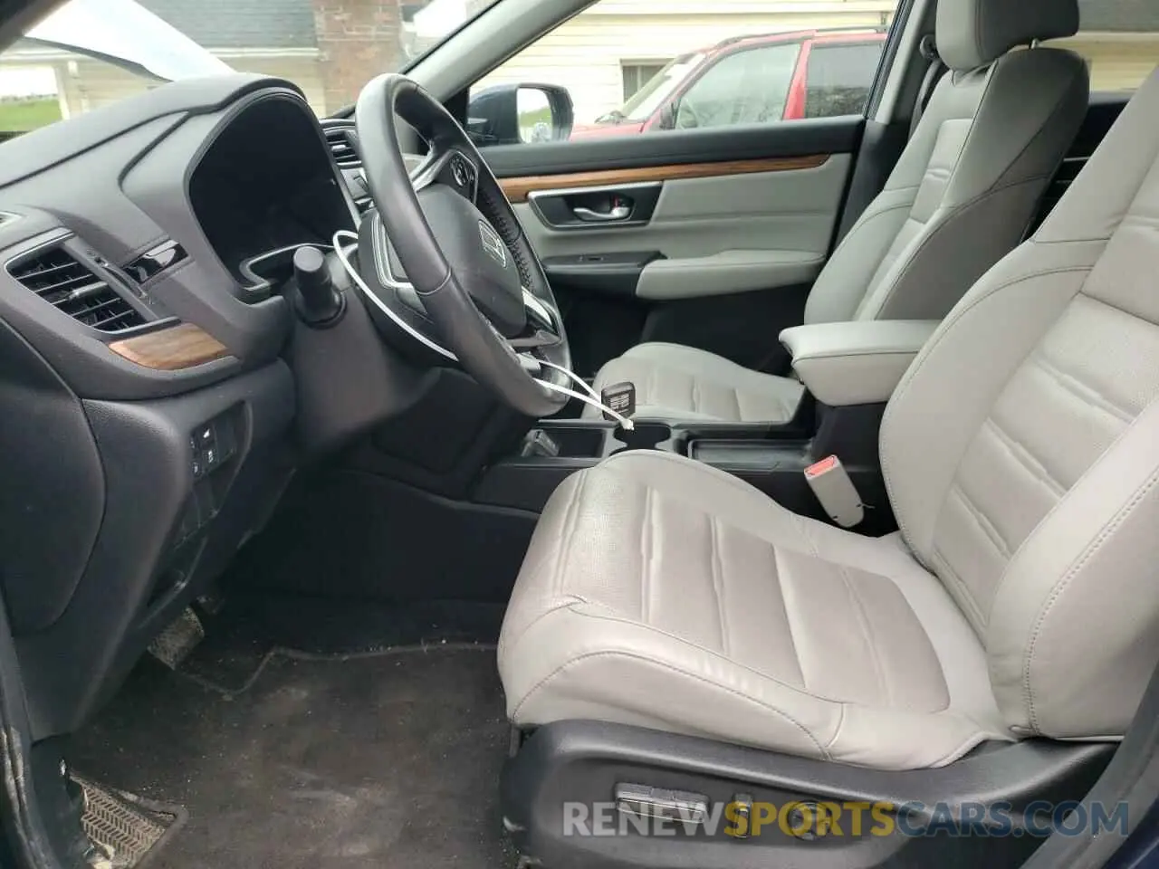 7 Фотография поврежденного автомобиля 2HKRW2H8XKH643067 HONDA CRV 2019