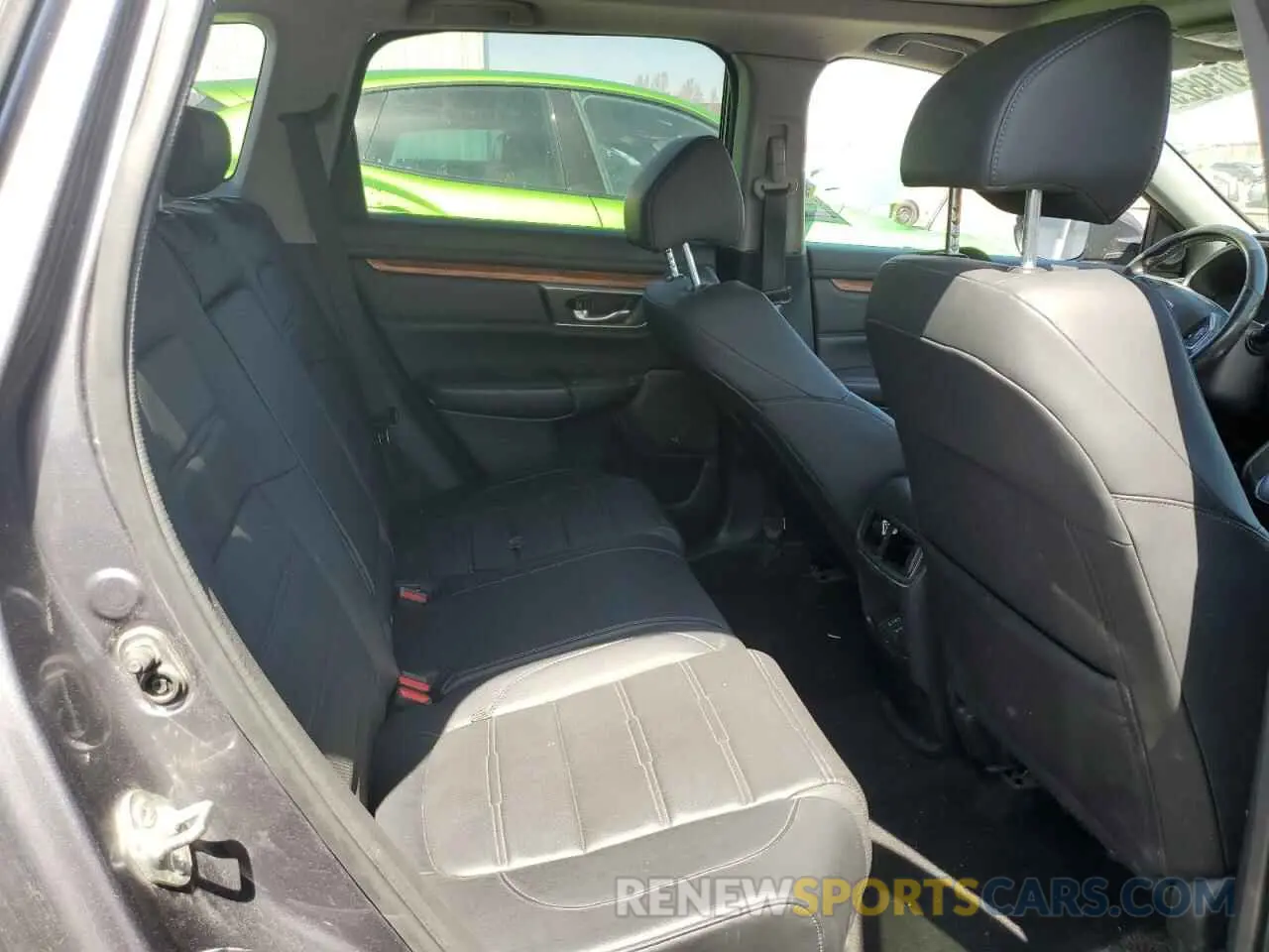 11 Photograph of a damaged car 2HKRW2H90KH149664 HONDA CRV 2019