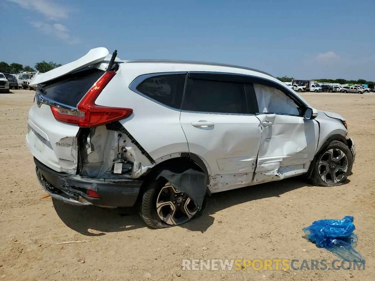 3 Photograph of a damaged car 2HKRW2H93KH642660 HONDA CRV 2019