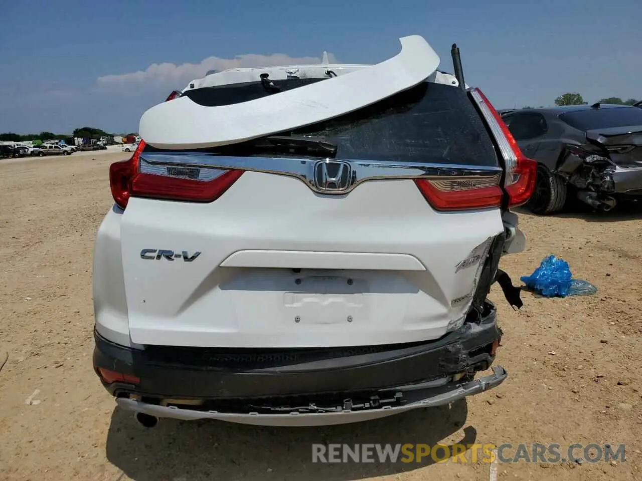 6 Photograph of a damaged car 2HKRW2H93KH642660 HONDA CRV 2019