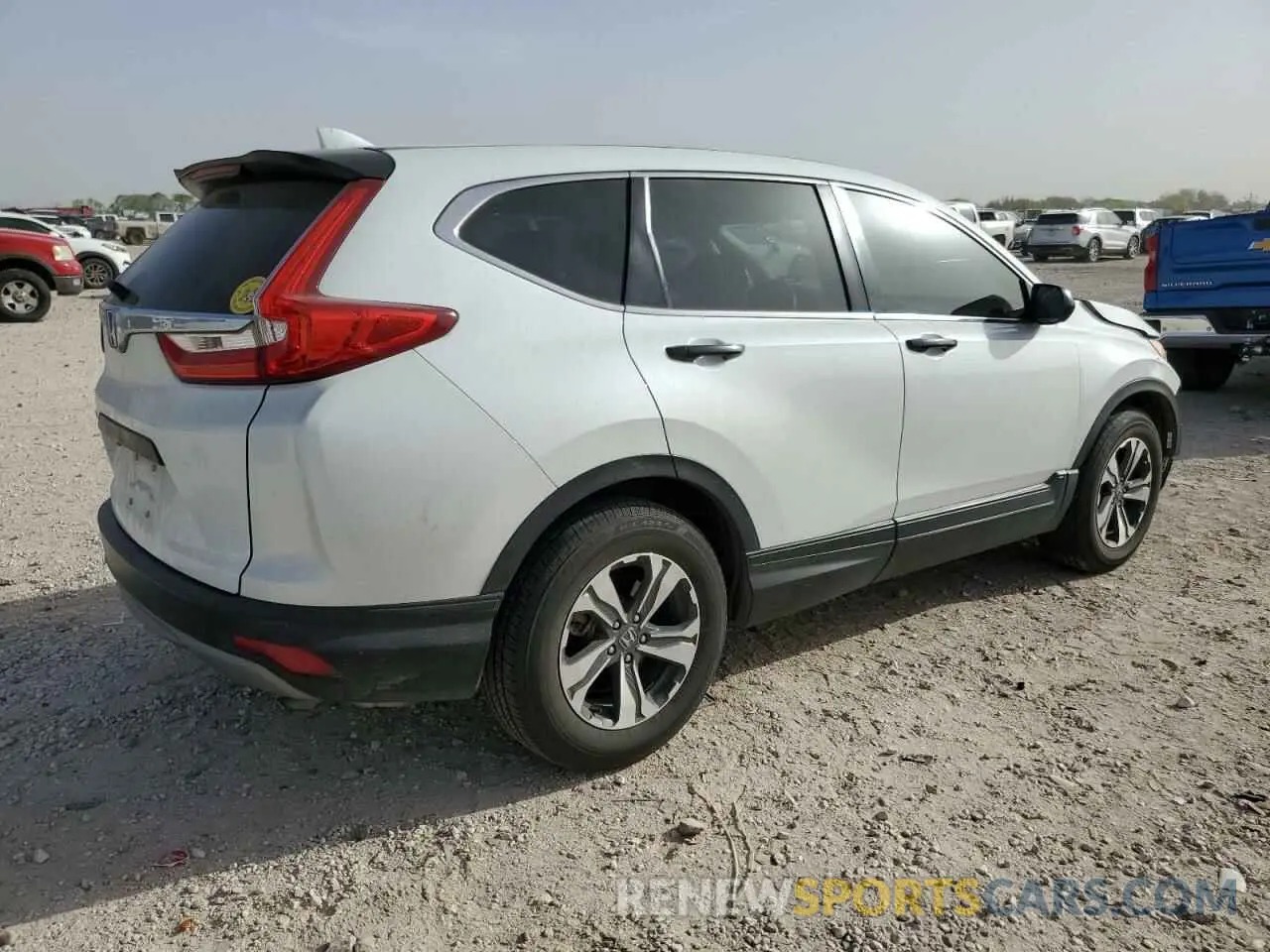 3 Photograph of a damaged car 2HKRW5H31KH422415 HONDA CRV 2019