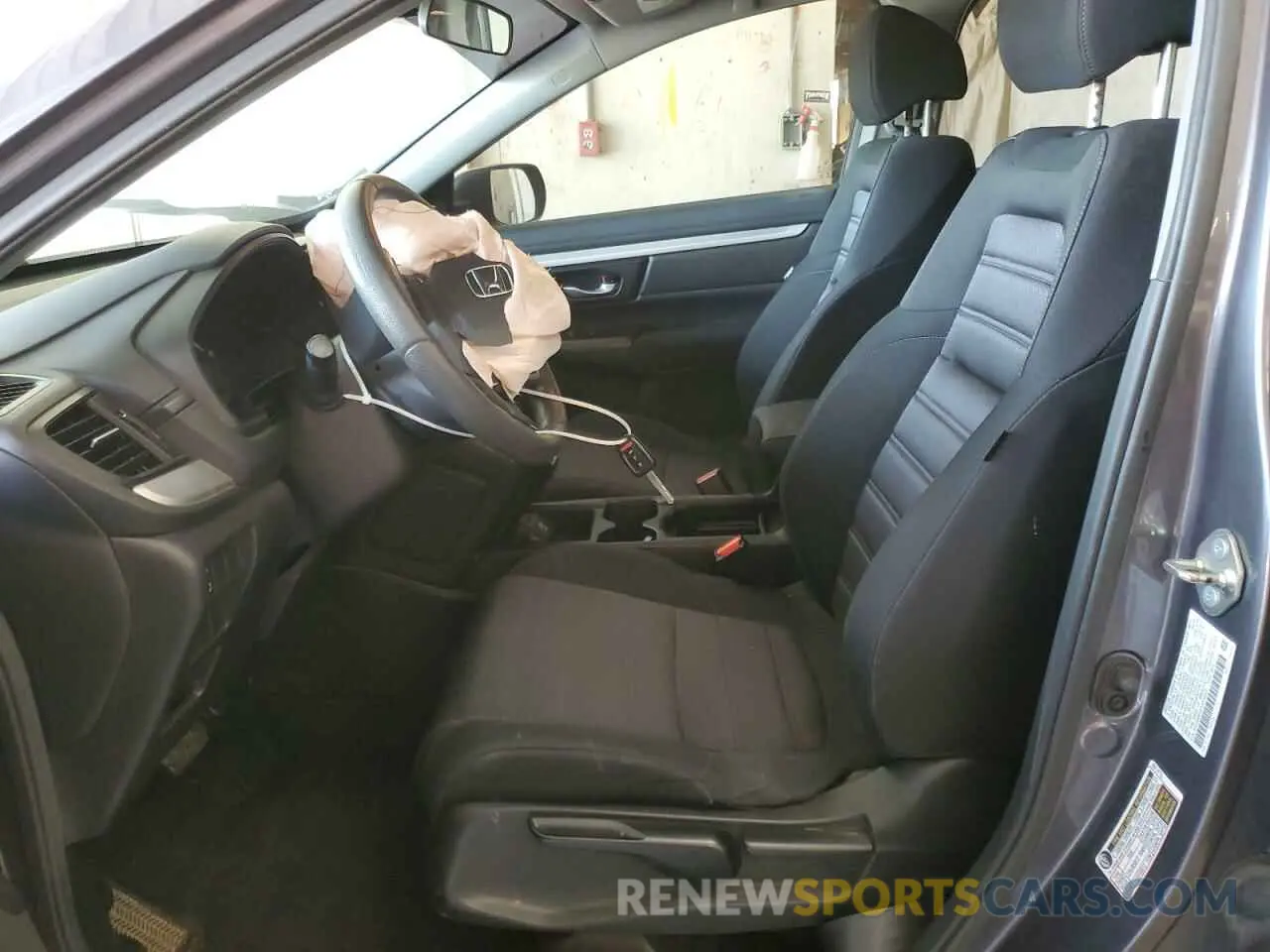 7 Фотография поврежденного автомобиля 2HKRW5H33KH419323 HONDA CRV 2019