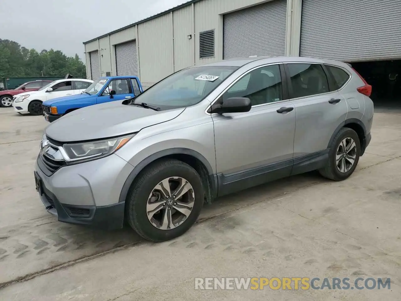 1 Photograph of a damaged car 2HKRW5H34KH401235 HONDA CRV 2019