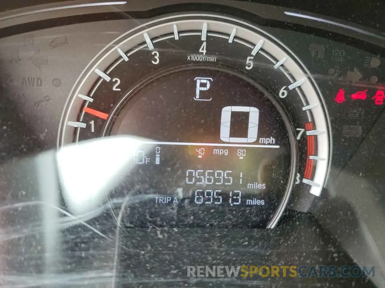 9 Photograph of a damaged car 2HKRW5H34KH401235 HONDA CRV 2019