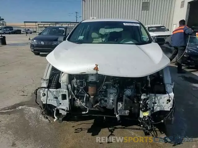 15 Photograph of a damaged car 2HKRW5H38KH422394 HONDA CRV 2019