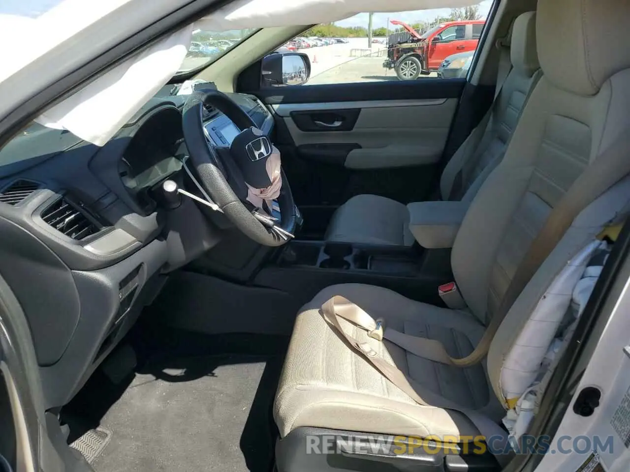 7 Photograph of a damaged car 2HKRW5H39KH416362 HONDA CRV 2019