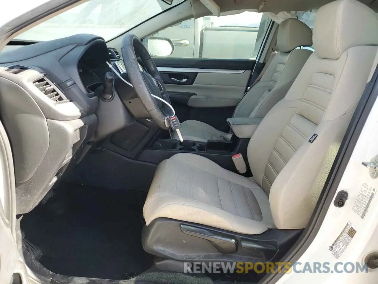 7 Photograph of a damaged car 2HKRW5H39KH419519 HONDA CRV 2019