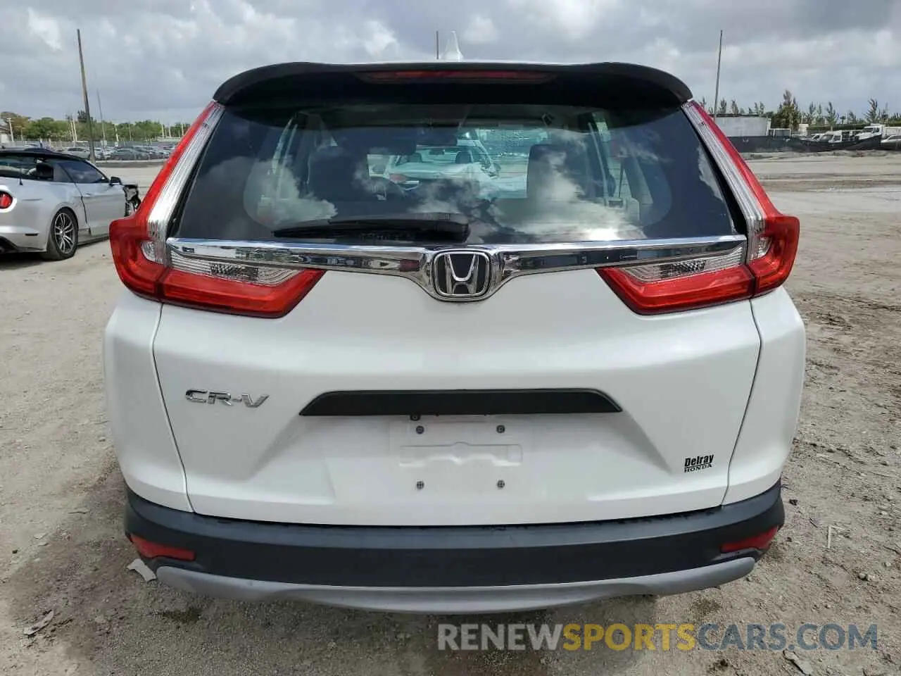 6 Фотография поврежденного автомобиля 2HKRW5H3XKH411672 HONDA CRV 2019
