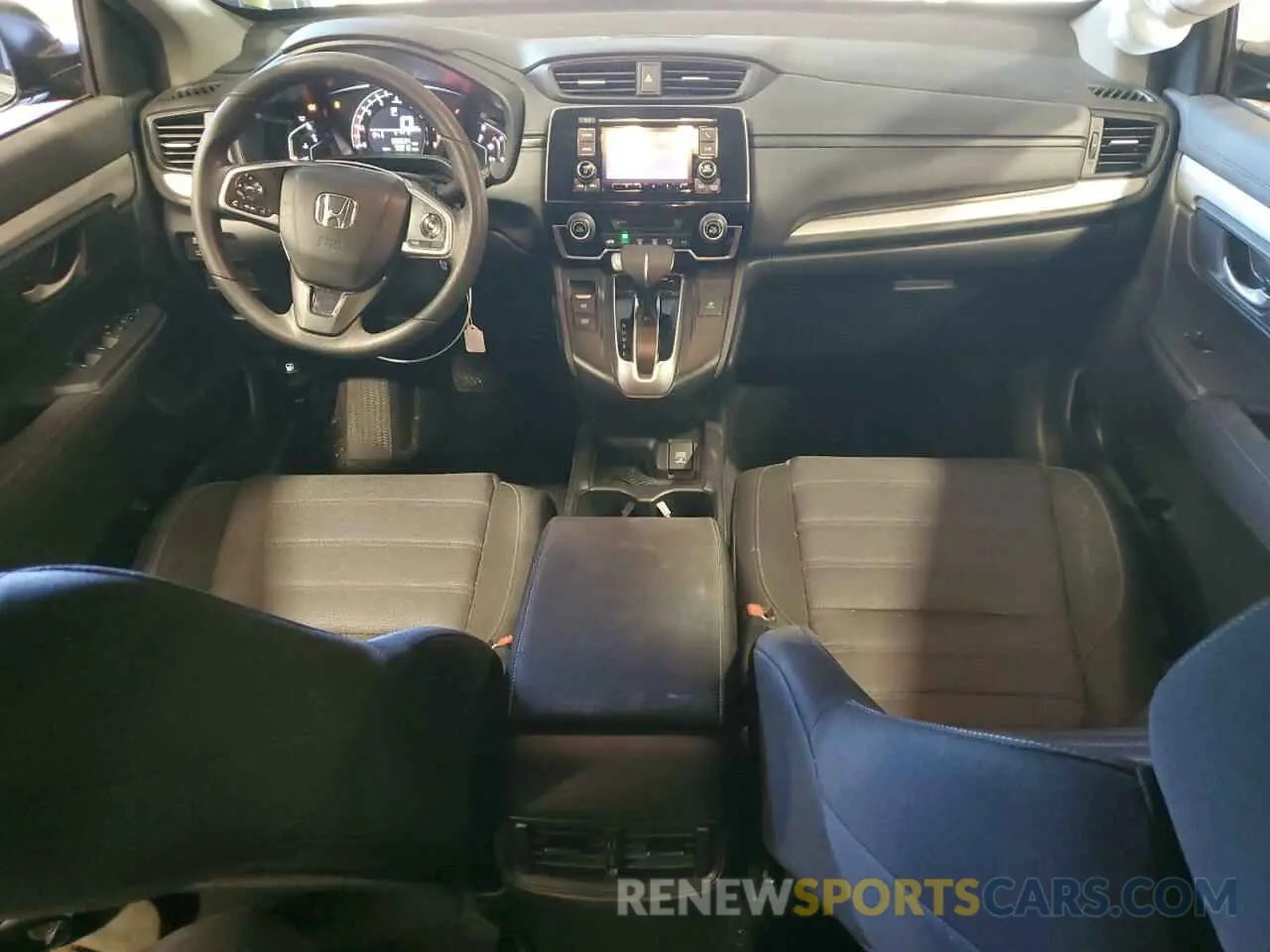 8 Photograph of a damaged car 2HKRW6H35KH227441 HONDA CRV 2019