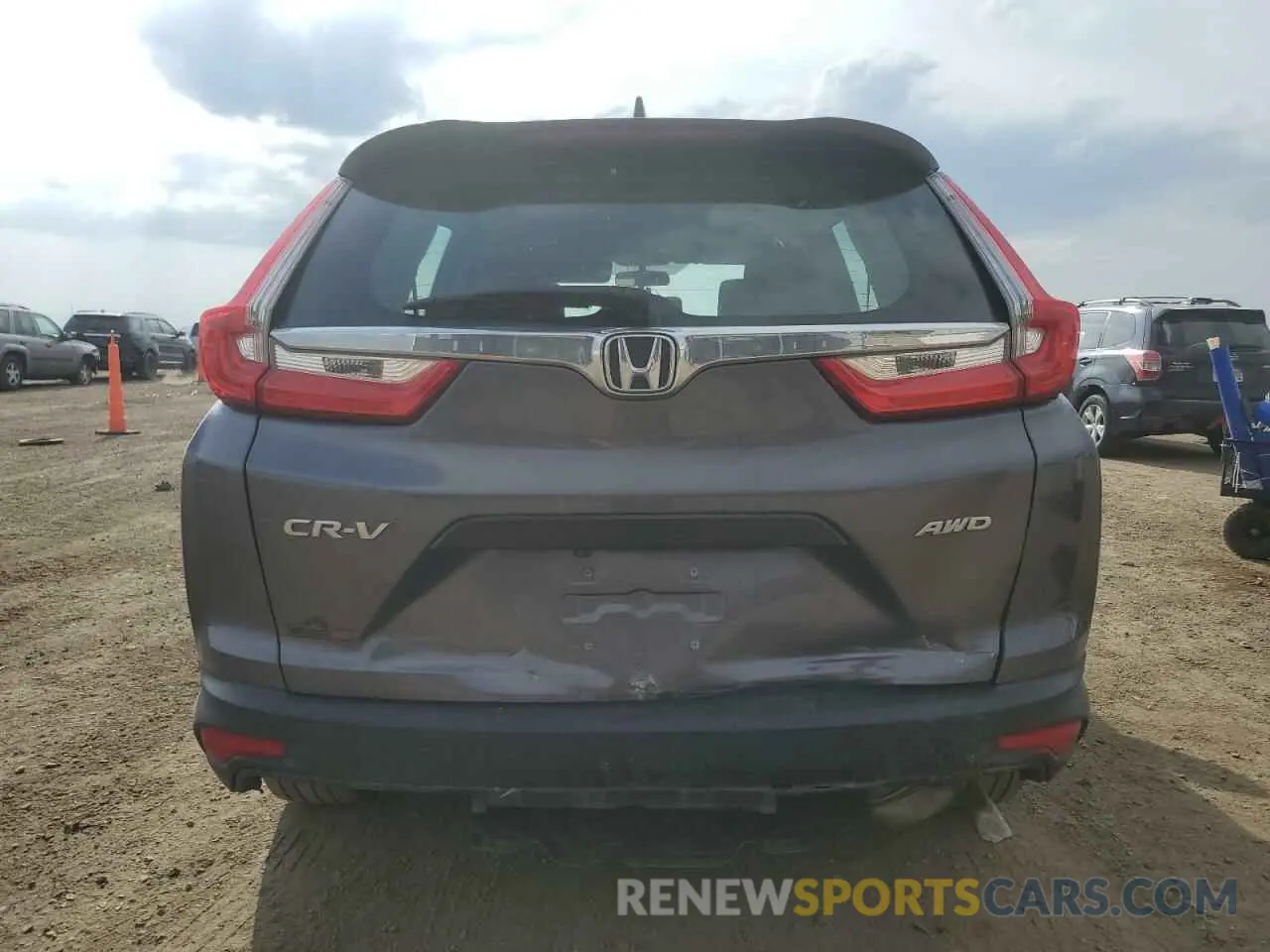 6 Photograph of a damaged car 2HKRW6H37KH219034 HONDA CRV 2019