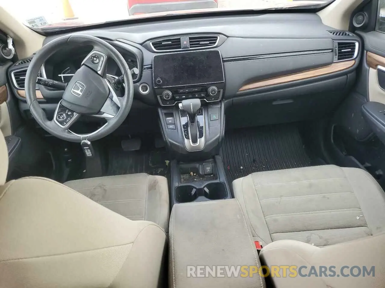 8 Photograph of a damaged car 5J6RW1H51KL002041 HONDA CRV 2019