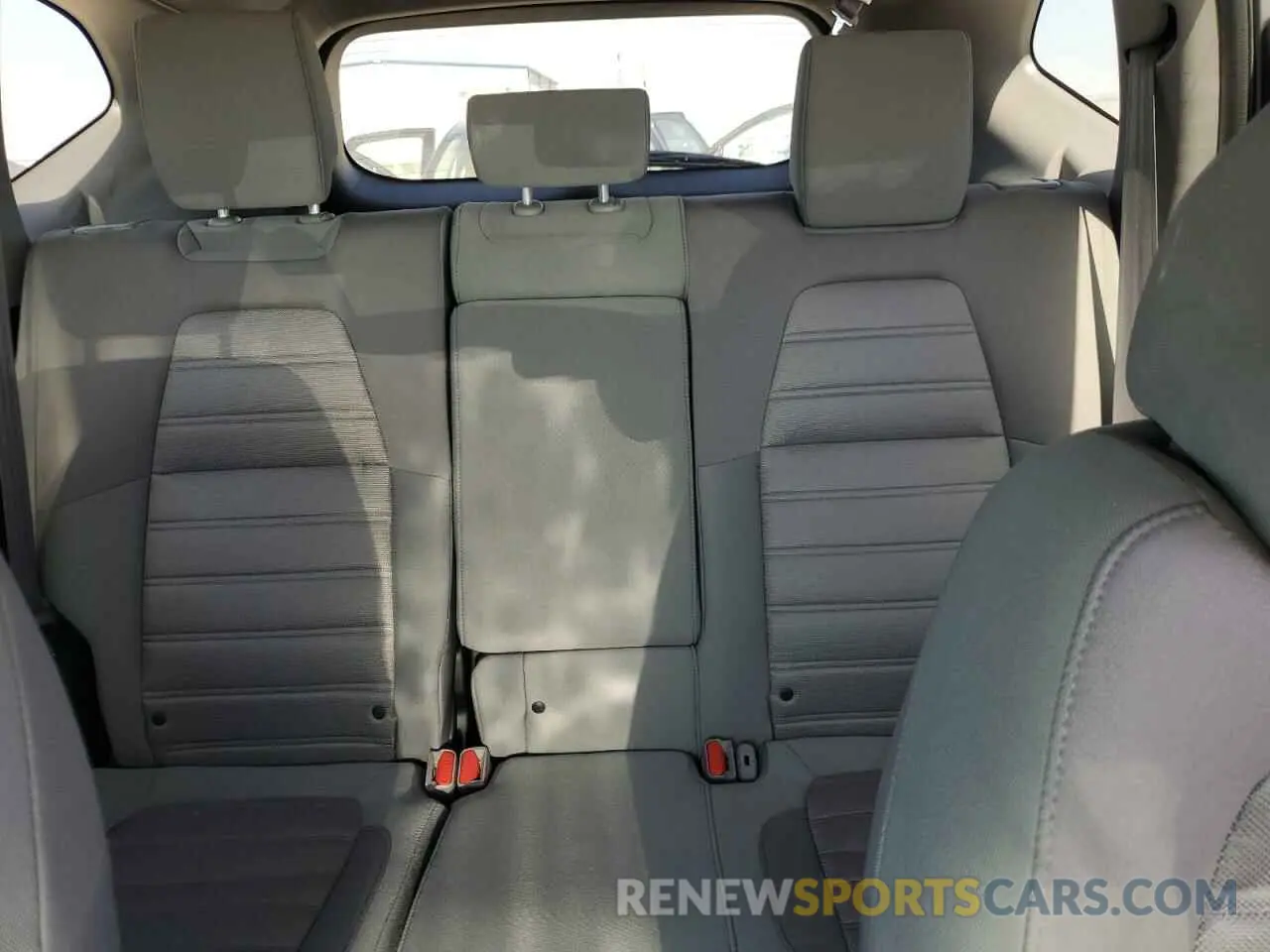 10 Photograph of a damaged car 5J6RW1H52KA016199 HONDA CRV 2019