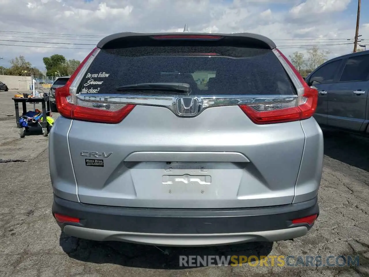 6 Photograph of a damaged car 5J6RW1H56KA035208 HONDA CRV 2019