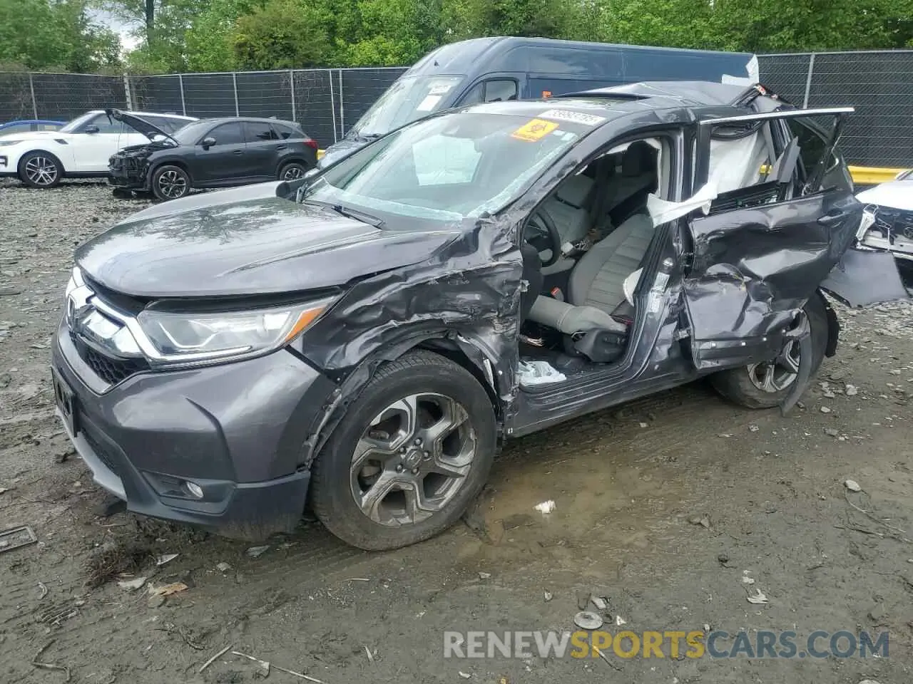 1 Photograph of a damaged car 5J6RW1H59KA005684 HONDA CRV 2019
